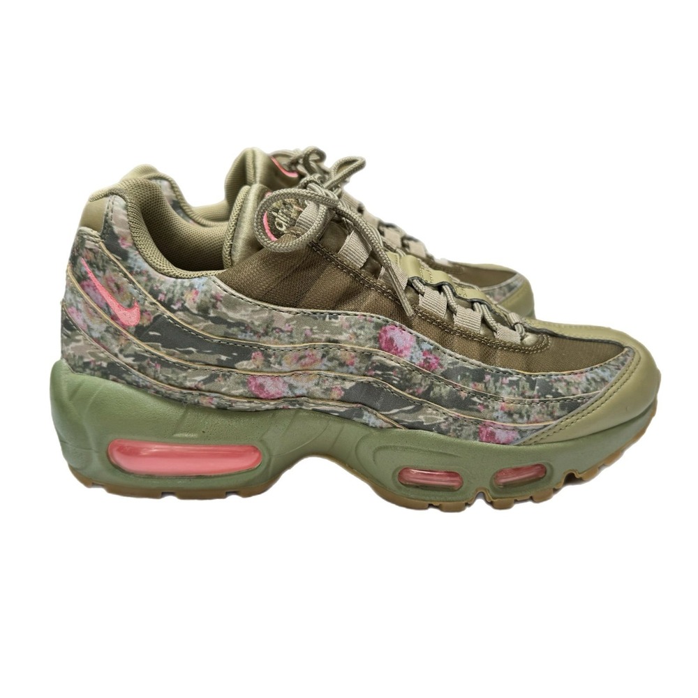 Nike WMNS AIR MAX 95 FLORAL CAMO women's size 6.5 olive green pink Heritage